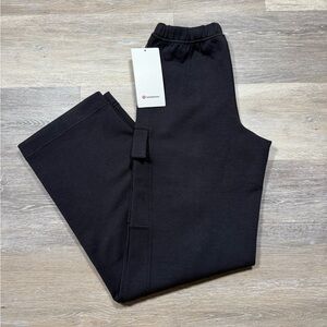 Lululemon Cotton-Blend Double Knit MR Cargo Pants - Black BLK